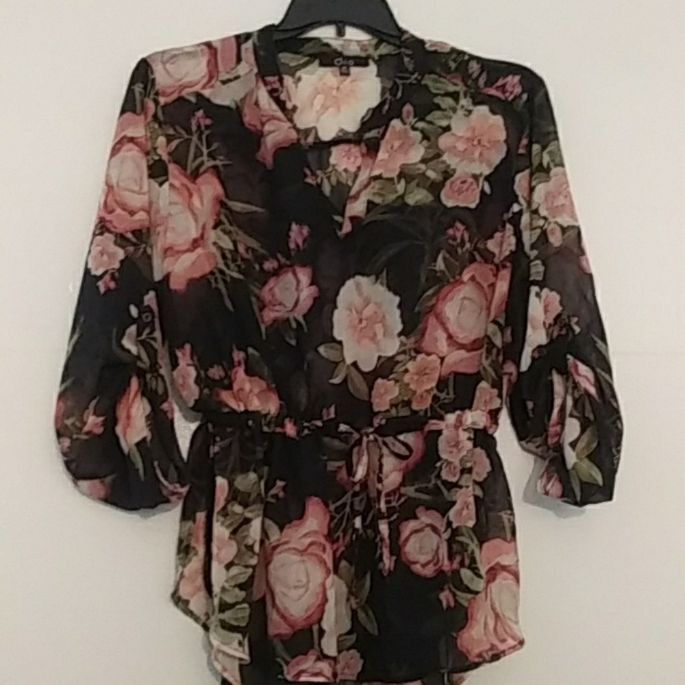 Plus Size Sheer Floral Shirt